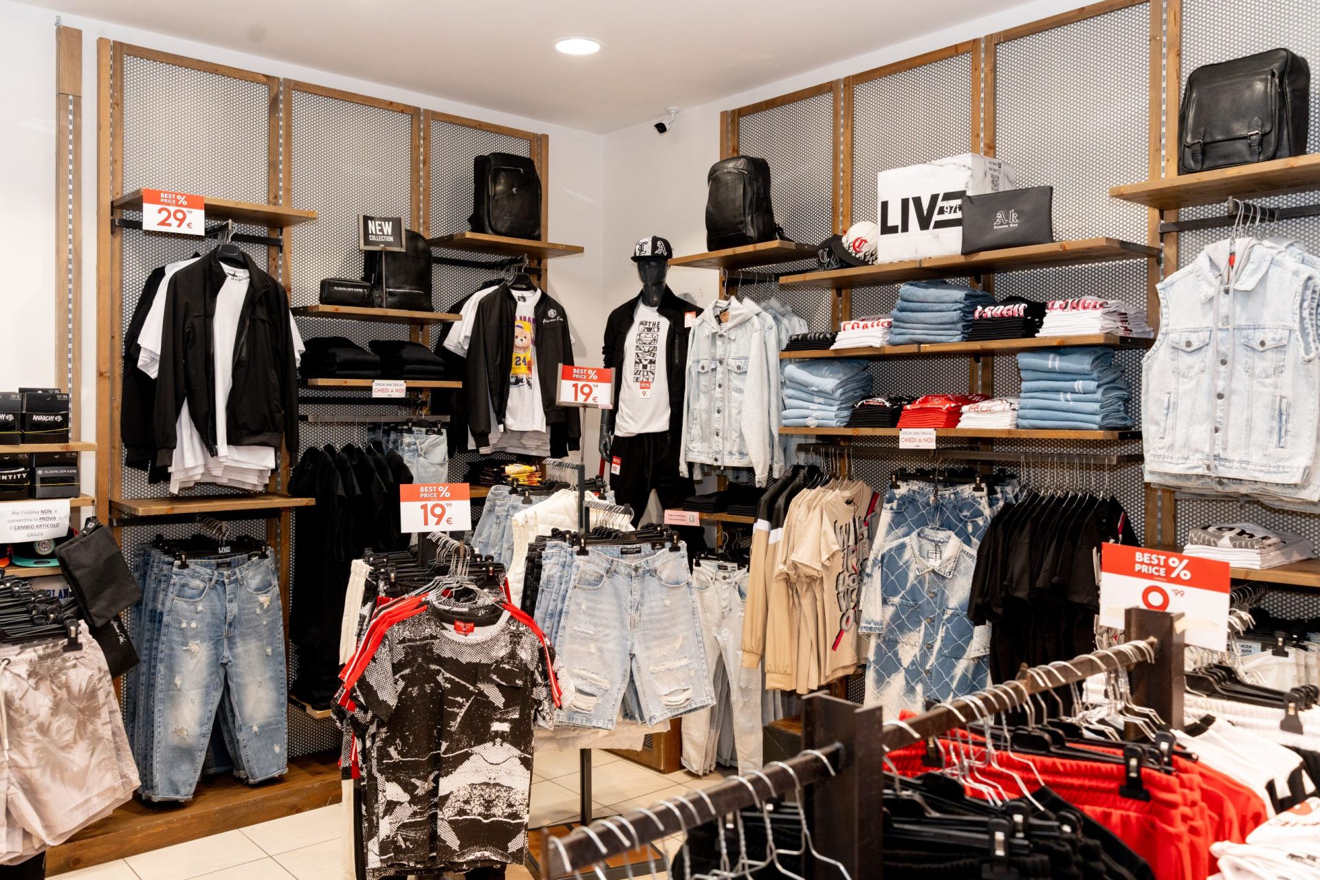 Esperienza negozio LIVE 978