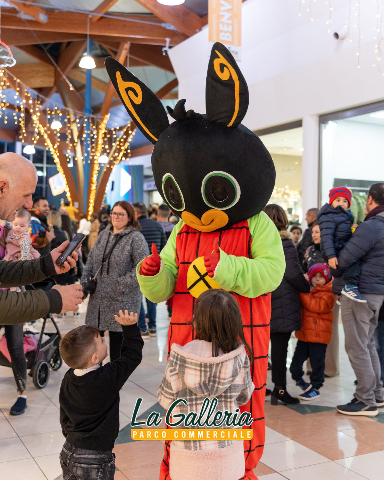 Backstage con Raoul Bova alla Galleria